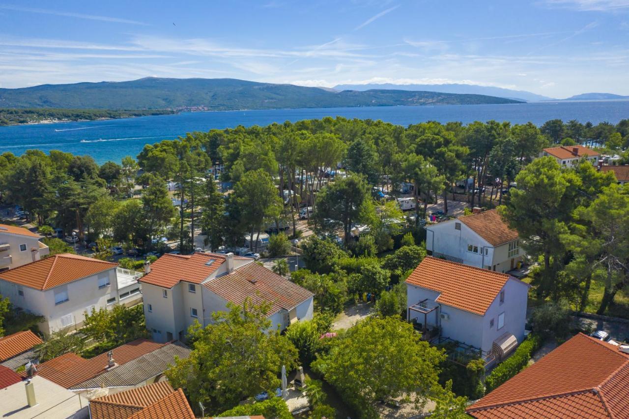 Apartments Irena Krk Крк Екстер'єр фото